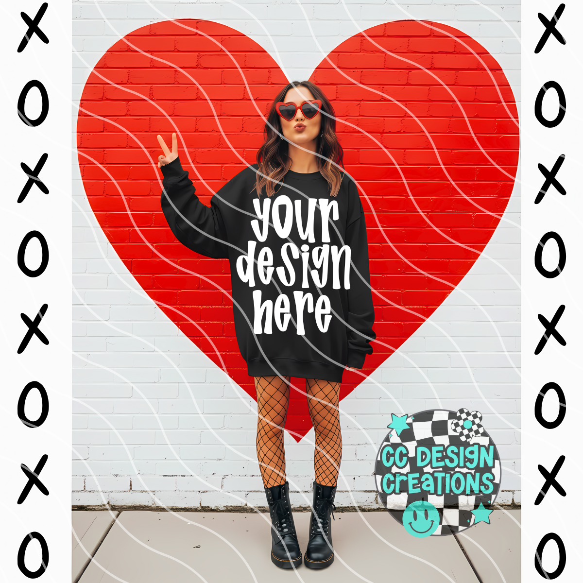 XOXO Black Sweatshirt Mock